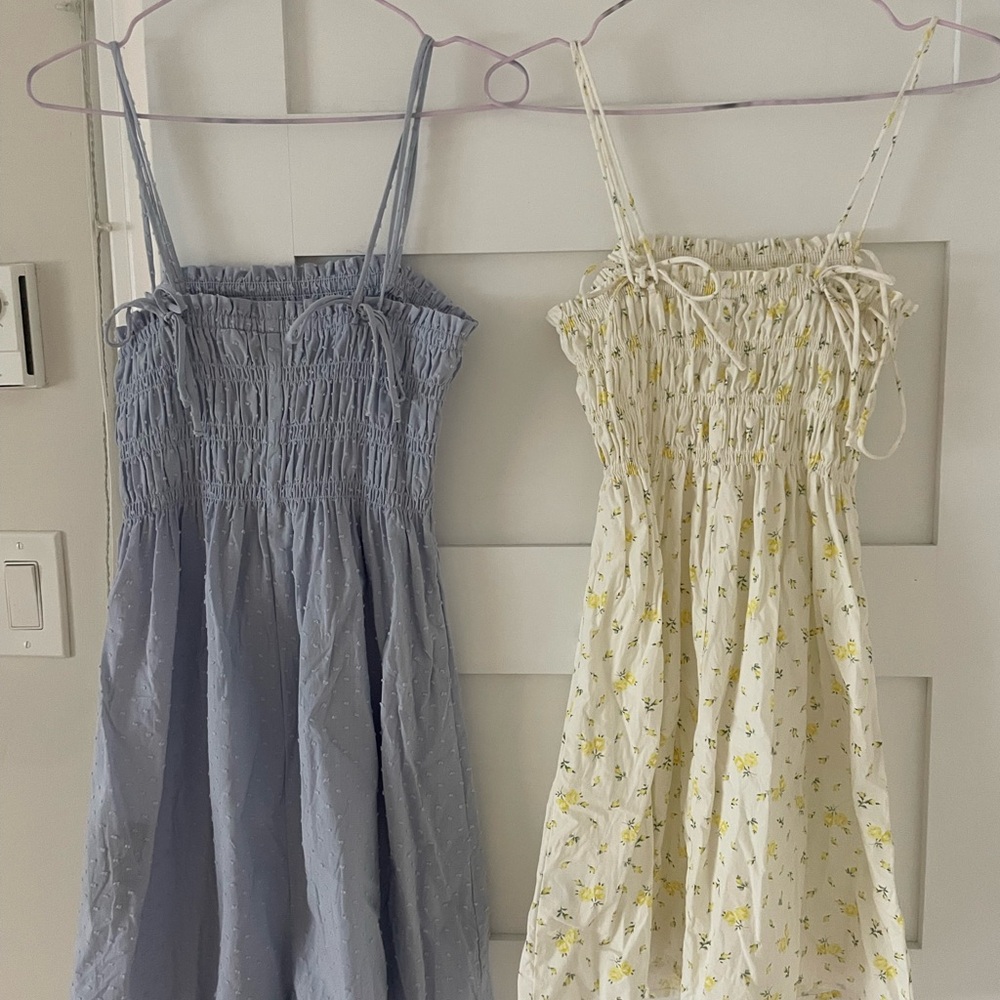 Bundle of Two Smocked Bodice Cotton Dresses H&M - Picture 2 of 14